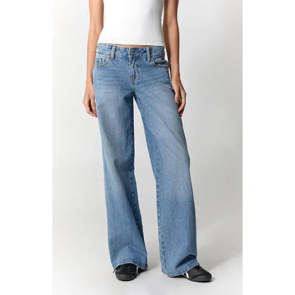Women’s Low-Rise Baggy Denim Jeans